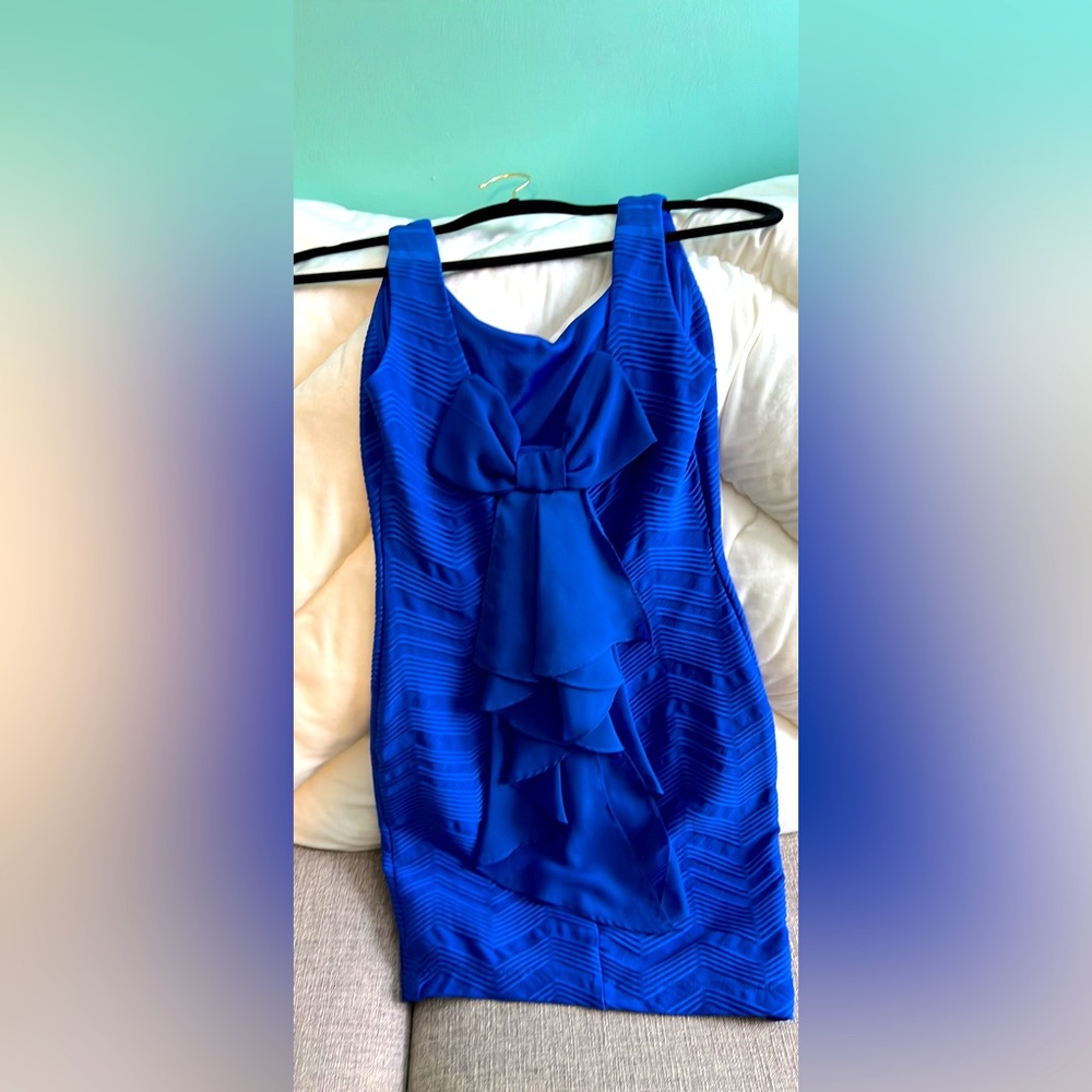 Blue dress